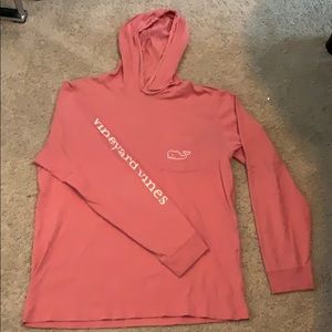 VINYARD VINES LONG SLEEVE WITH HOOD!  MENS SMALL